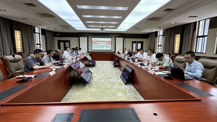 舟山市普陀區(qū)區(qū)長徐煒波調(diào)研學校微納衛(wèi)星智能研究院 推動產(chǎn)學研深度融合，服務區(qū)域創(chuàng)新發(fā)展